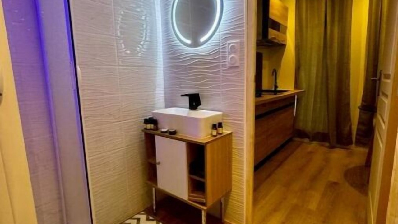 Photo of Bathroom in Meyzieu Centre