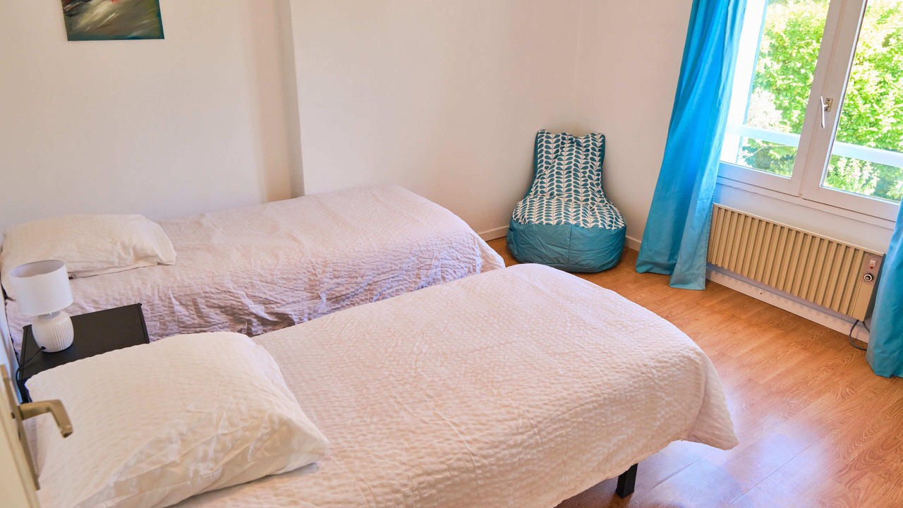 Photo of Bedroom in Volonne