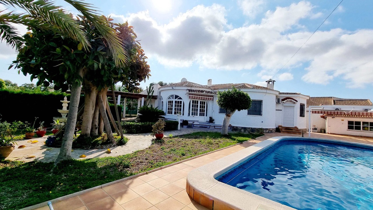 Photo of Outdoor in El Chaparral