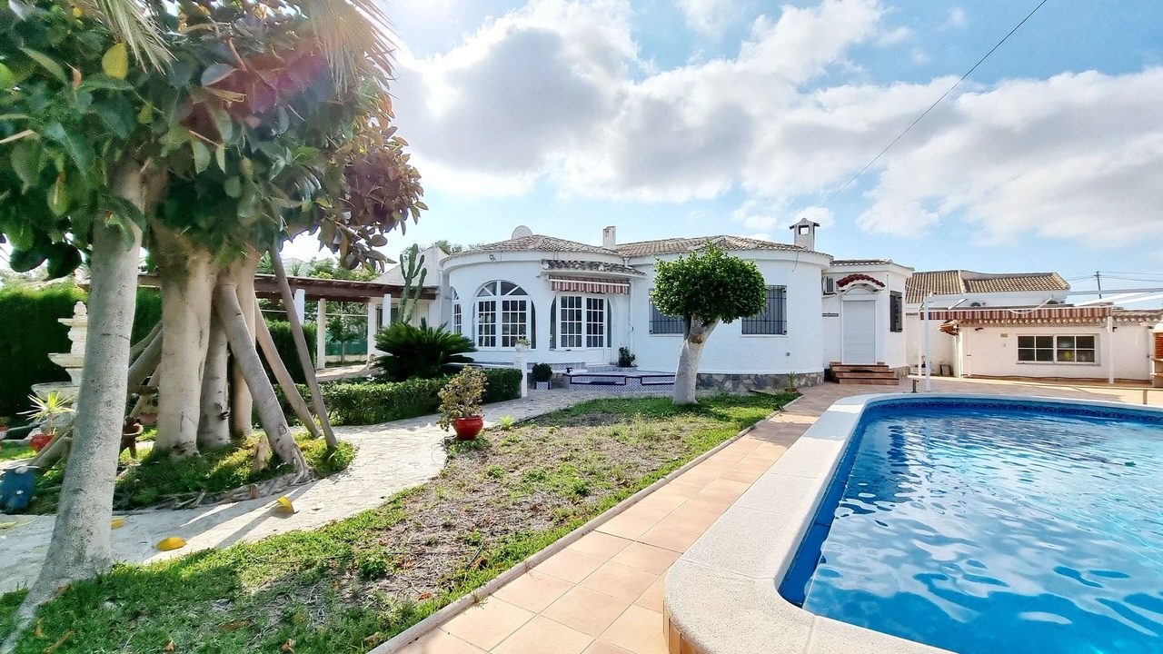 Photo of Outdoor in El Chaparral