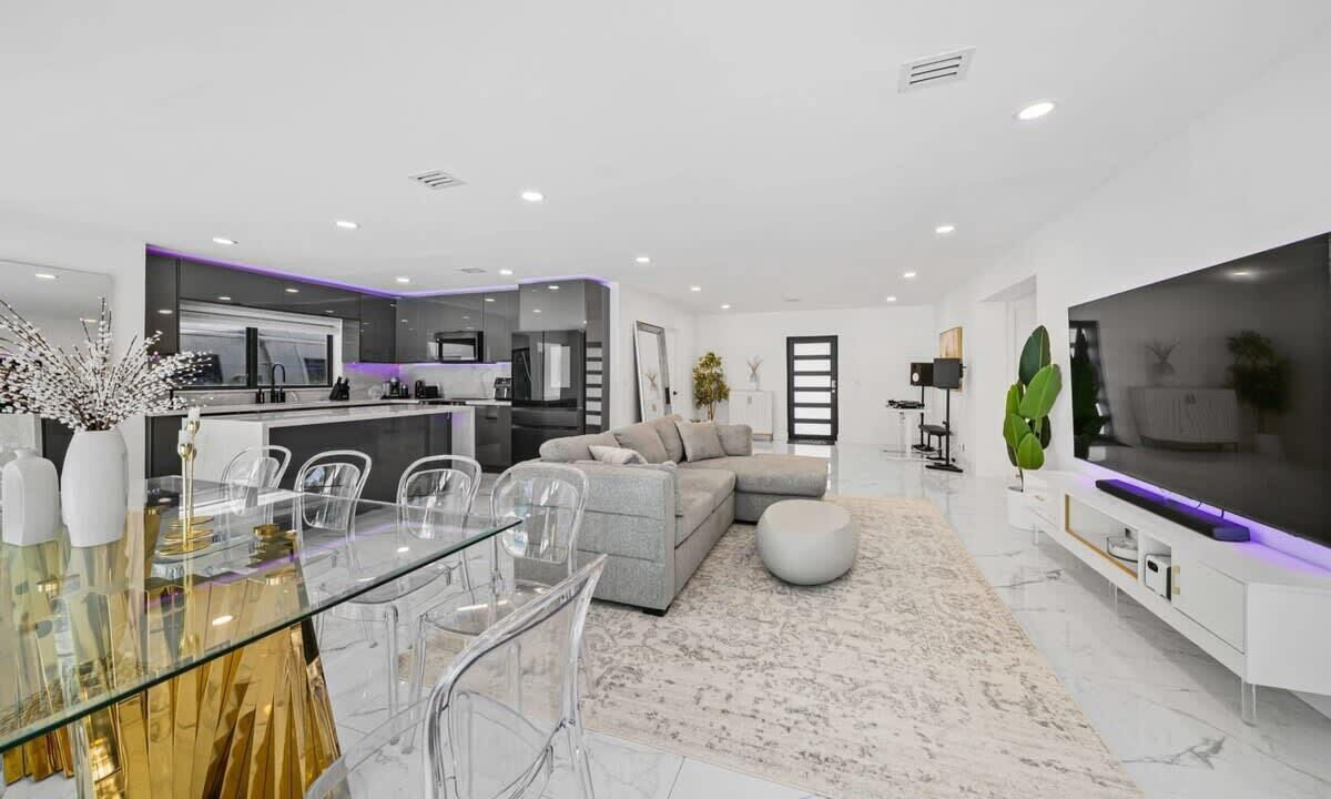 Photo of Bedroom in North Miami