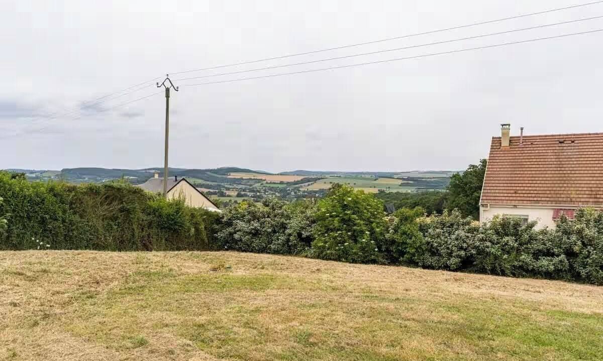 Photo of Outdoor in Esson