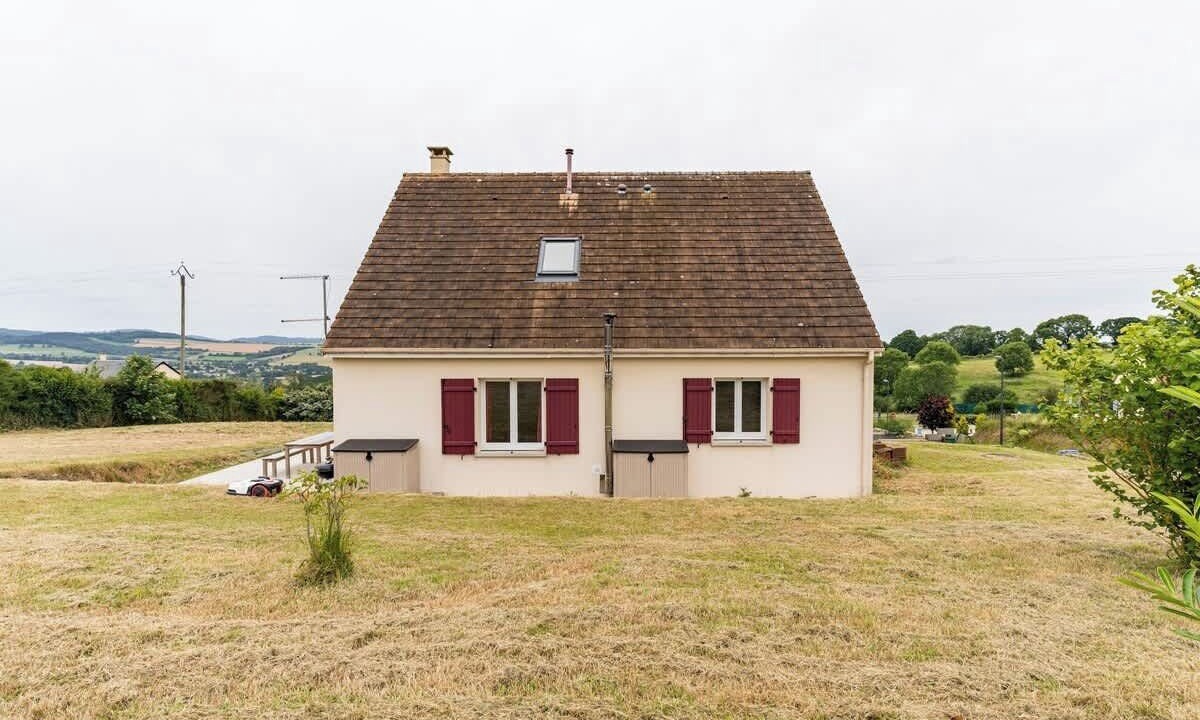 Photo of Outdoor in Esson