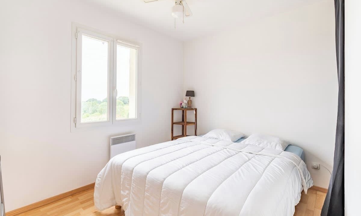 Photo of Bedroom in Esson