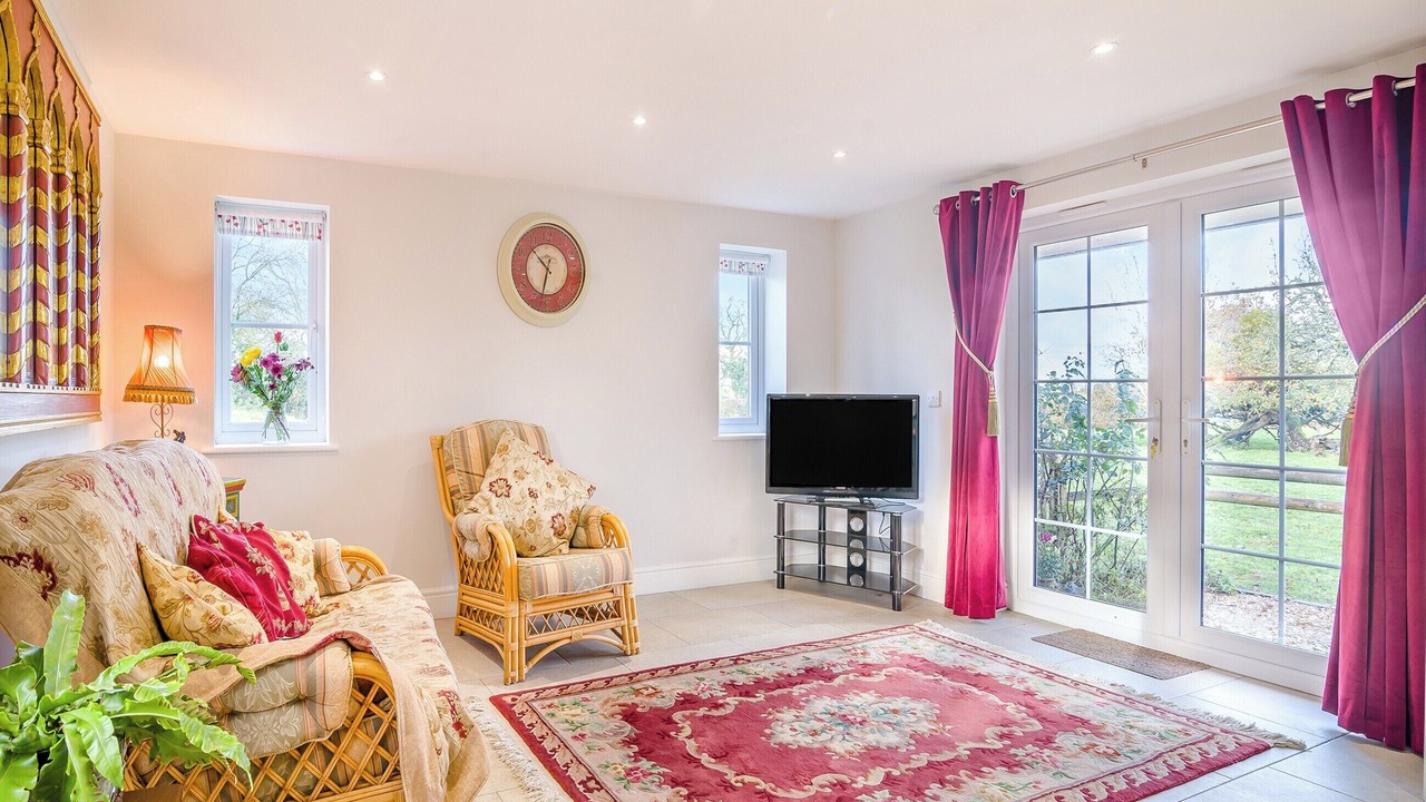 Photo of Others in Lower Wick