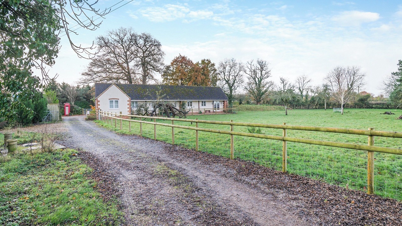 Photo of Outdoor in Lower Wick