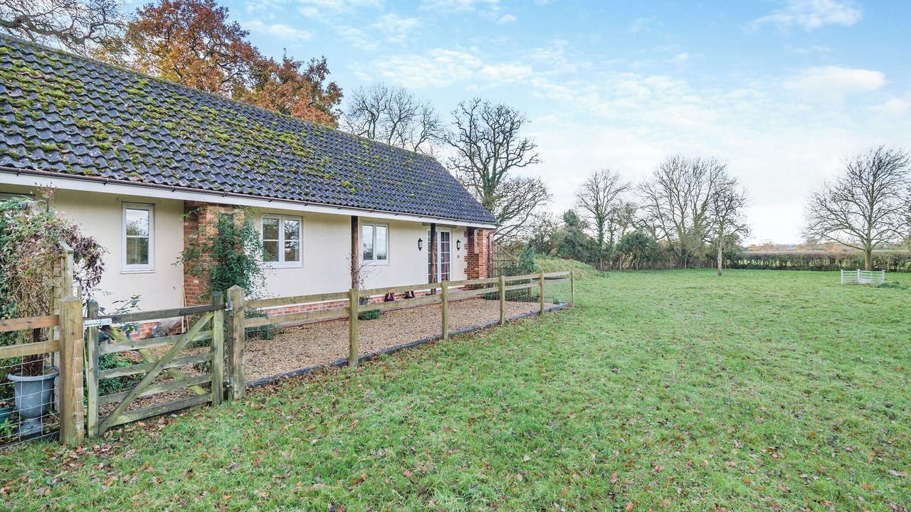 Photo of Outdoor in Lower Wick