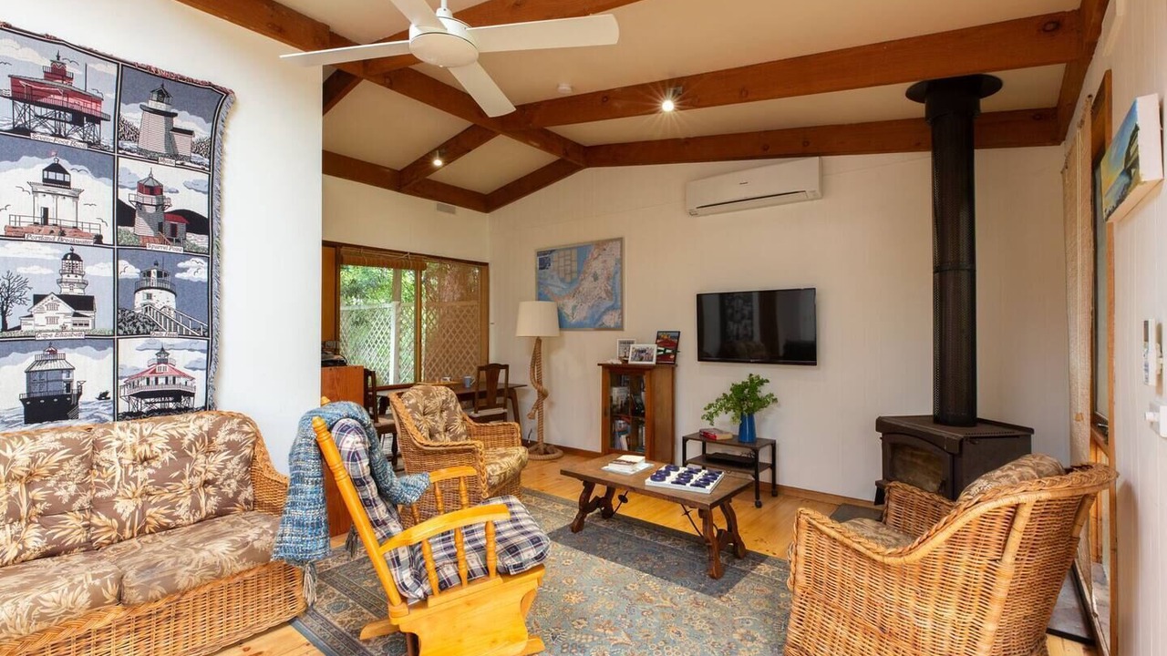 Photo of Livingroom in Merricks Beach