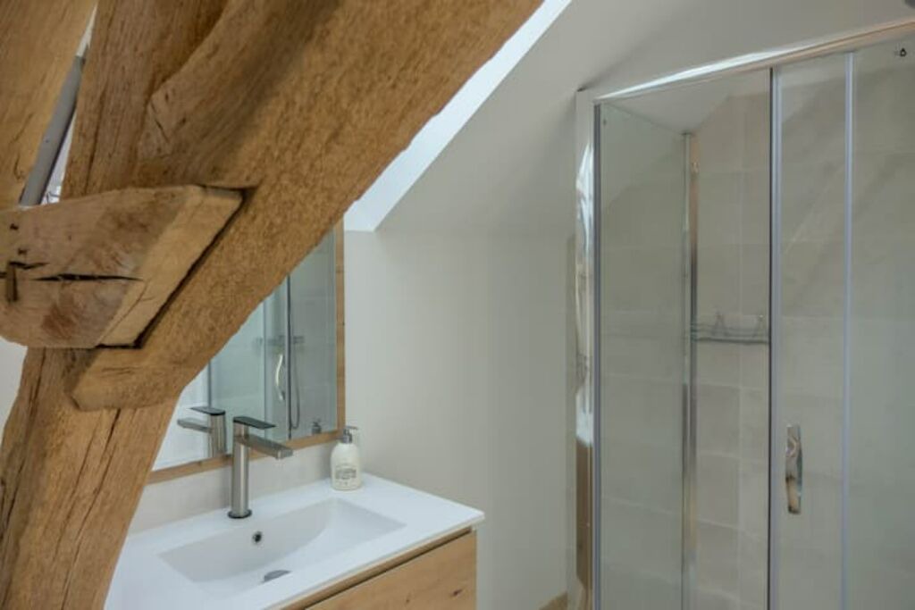 Photo of Bathroom in Paucourt