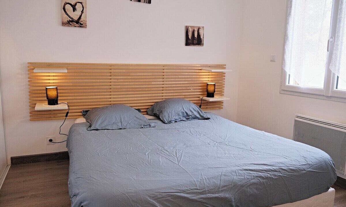 Photo of Bedroom in Talmont-Saint-Hilaire