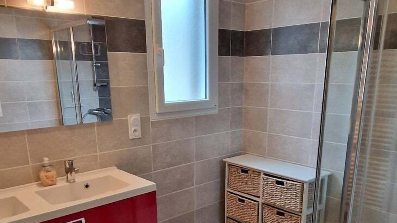 Photo of Bathroom in Talmont-Saint-Hilaire