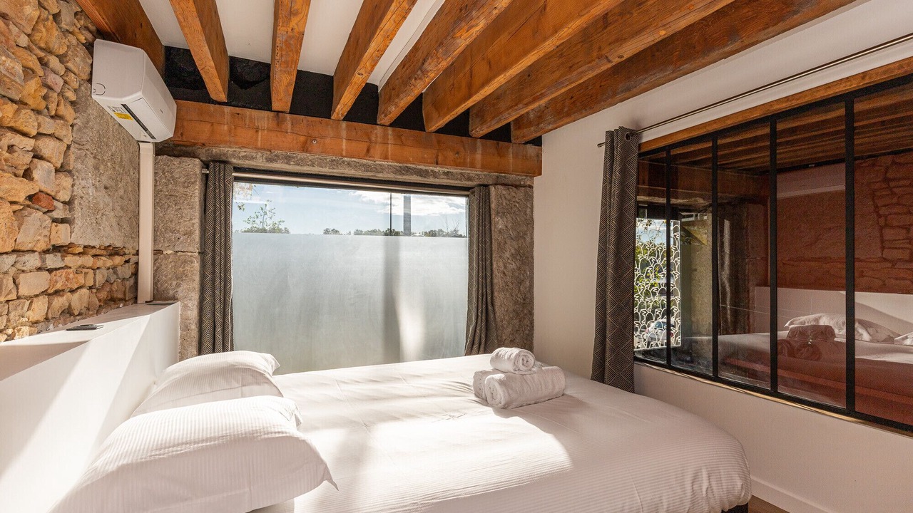 Photo of Bedroom in 2nd Arrondissement