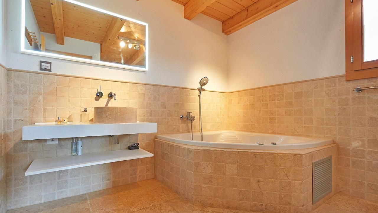 Photo of Bathroom in Heremence