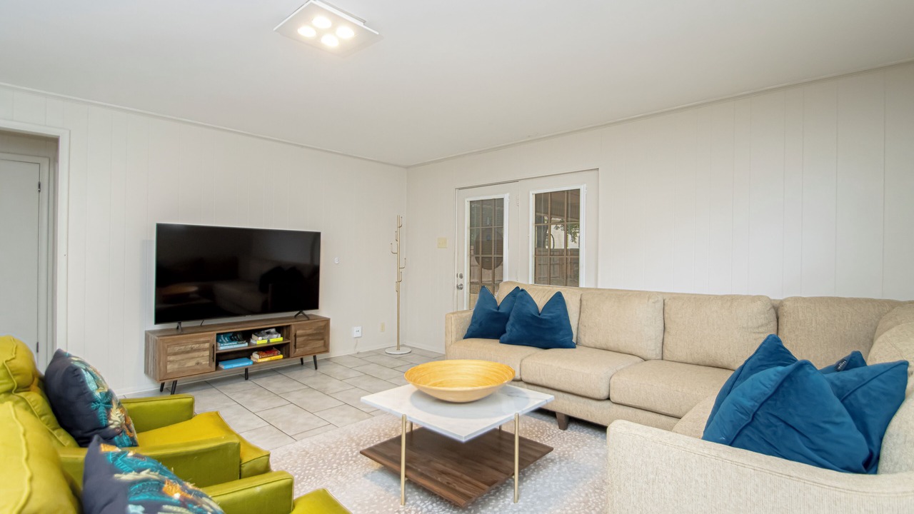 Photo of Livingroom in Benton