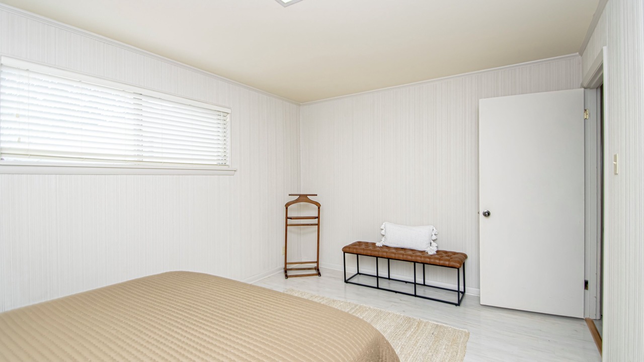 Photo of Bedroom in Benton
