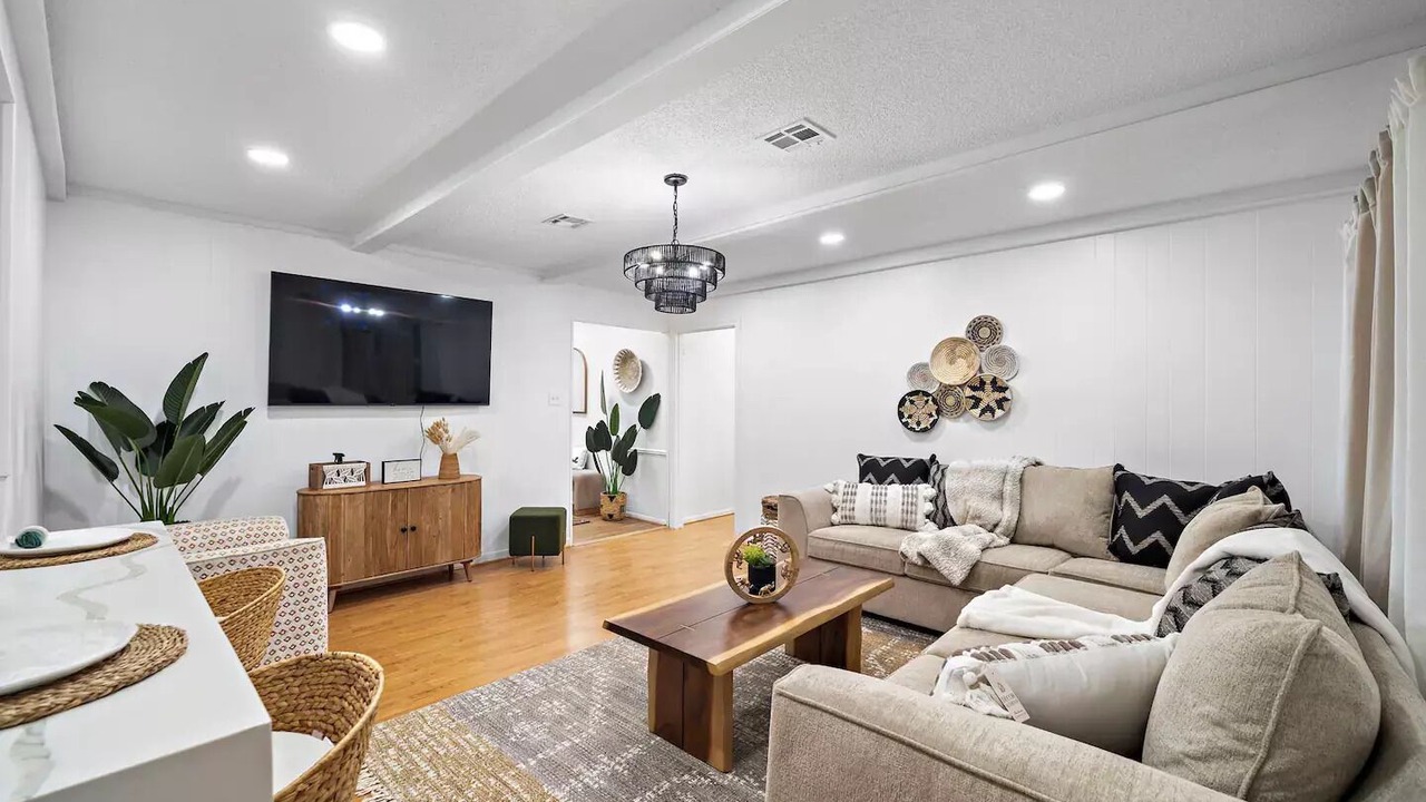 Photo of Livingroom in Humble