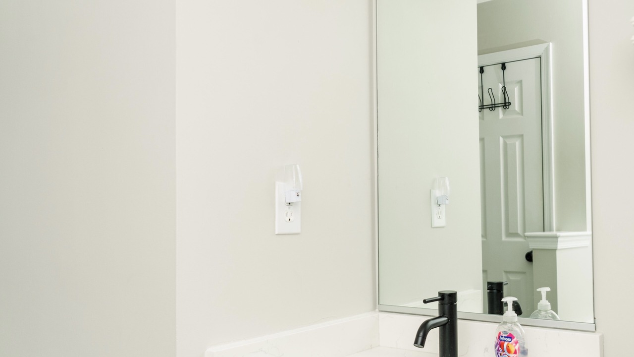 Photo of Bathroom in Cheriton