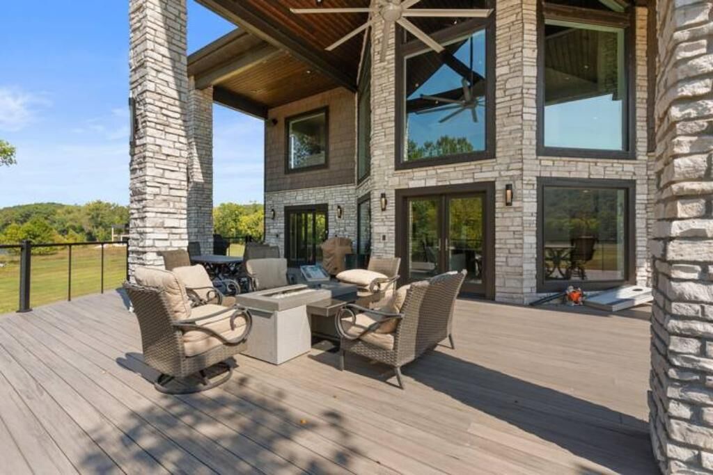 Photo of Outdoor in Van Buren
