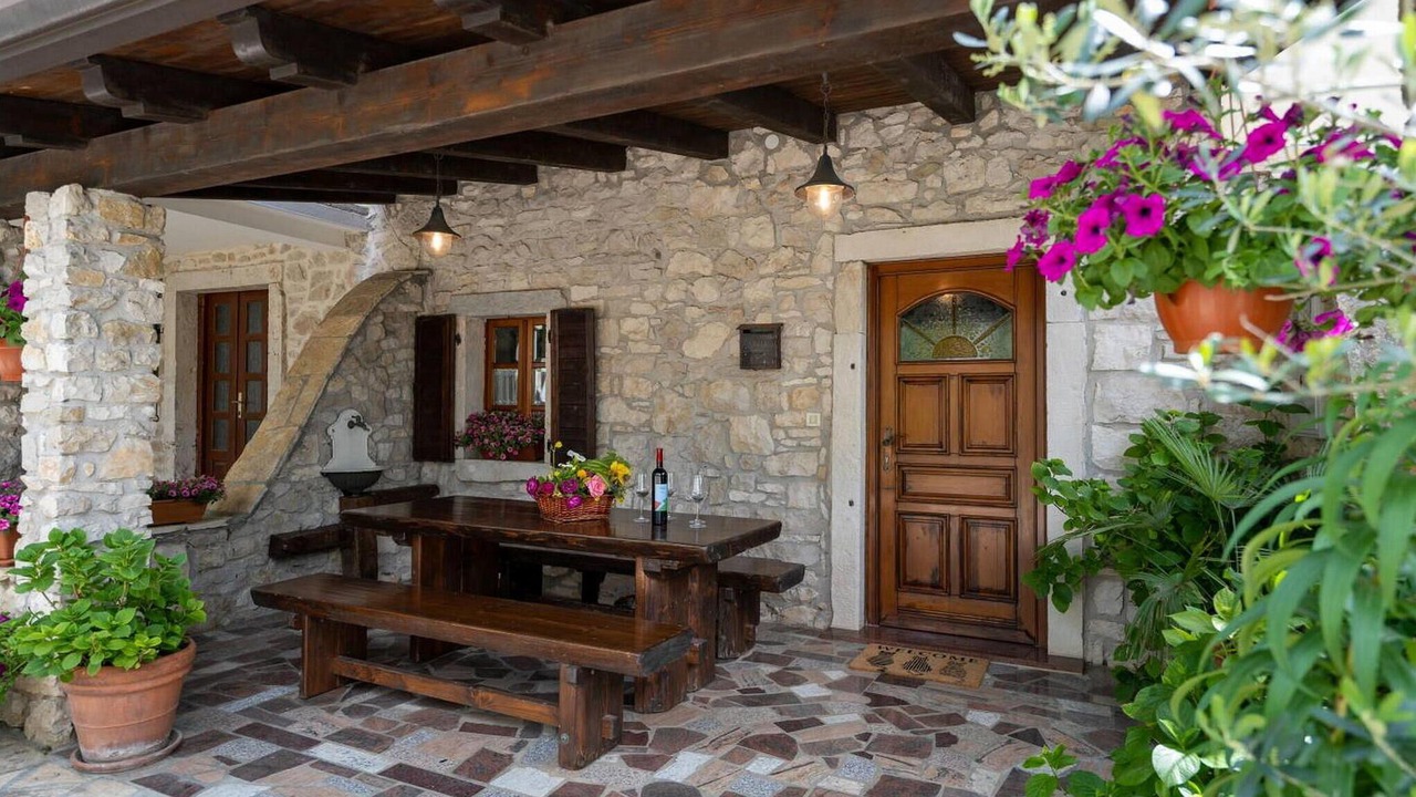 Photo of Others in Vozilici