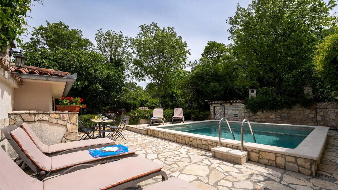 Photo of Outdoor in Vozilici