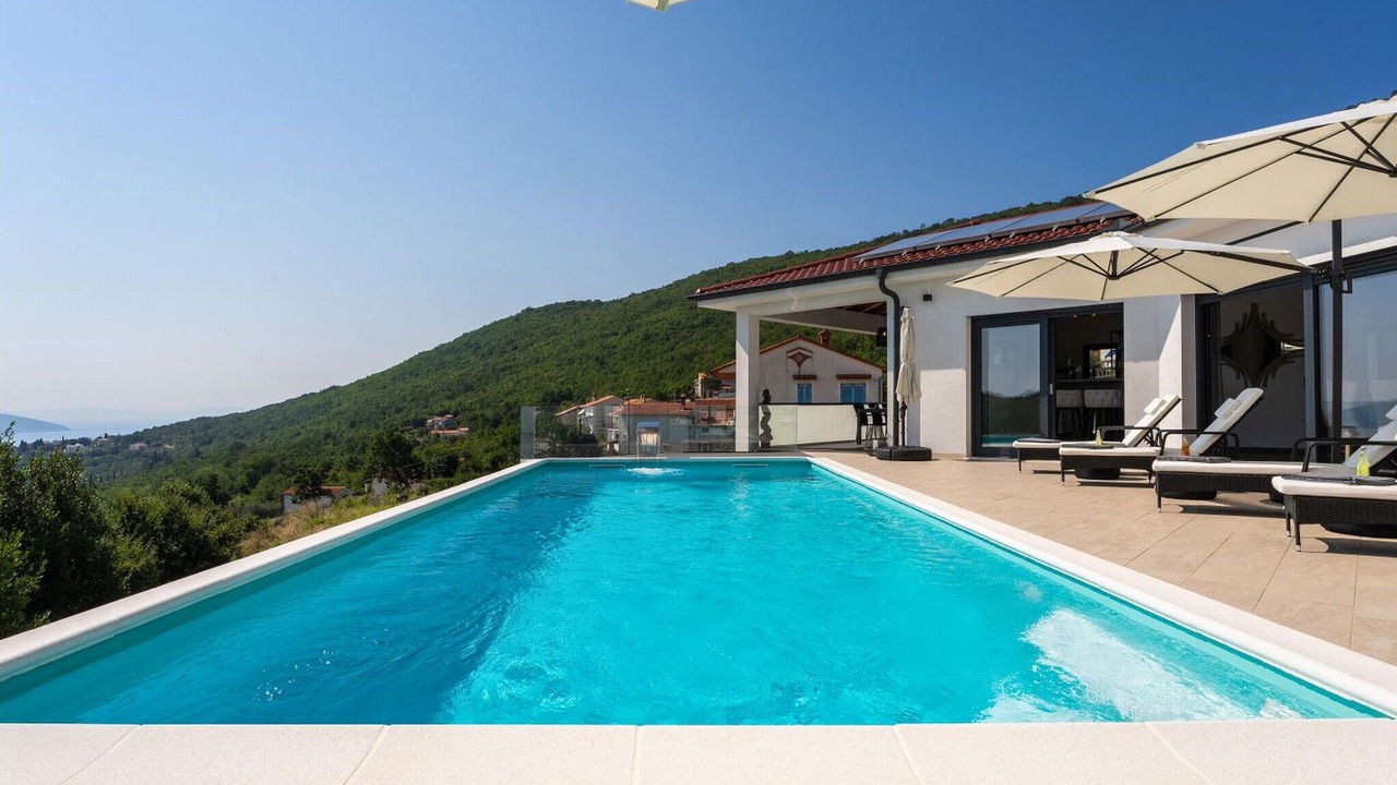 Photo of Outdoor in Martina