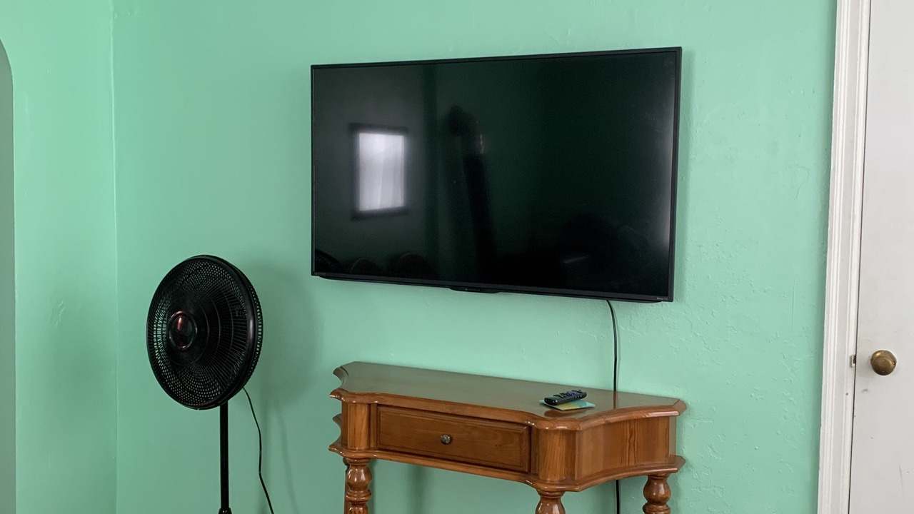 Photo of Others in Cottage Line