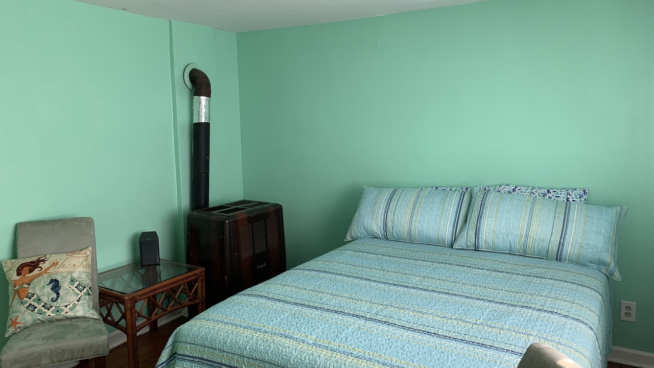 Photo of Others in Cottage Line