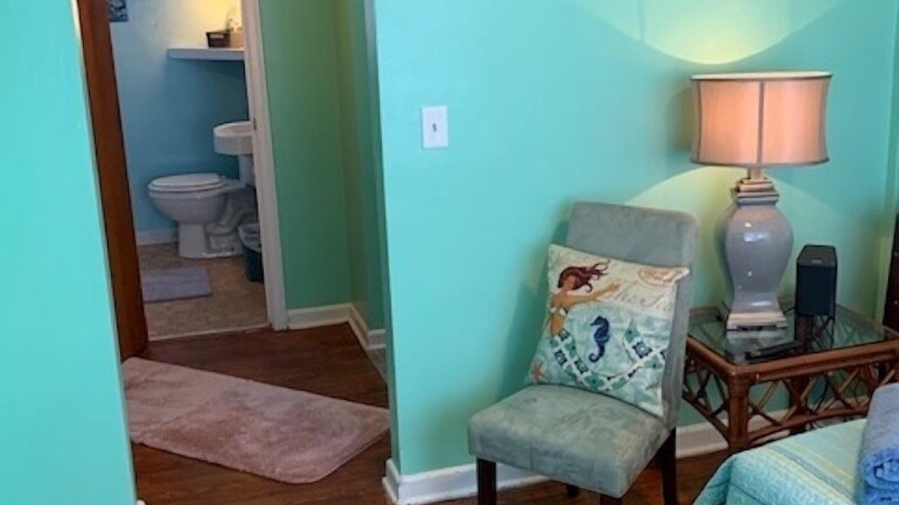 Photo of Others in Cottage Line