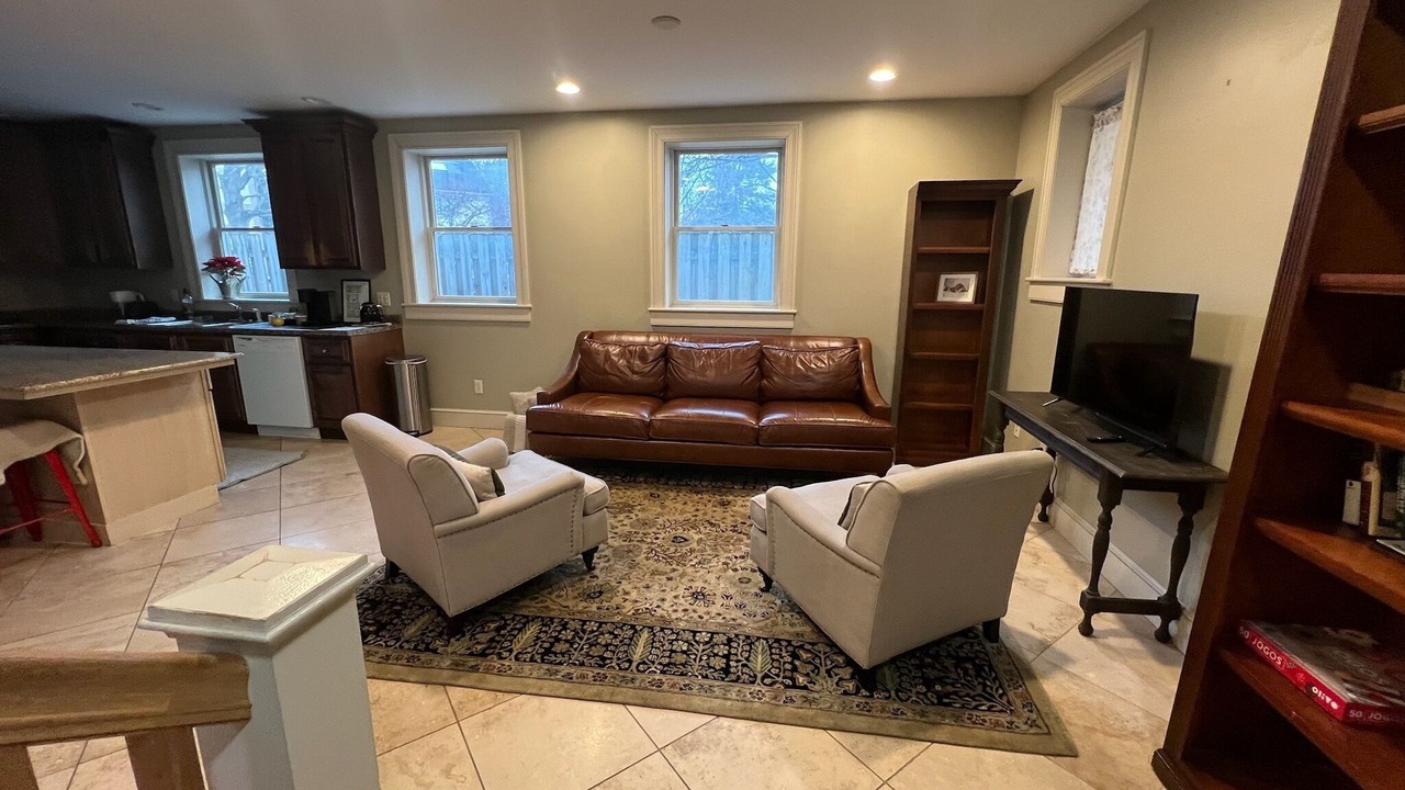 Photo of Livingroom in Burlington
