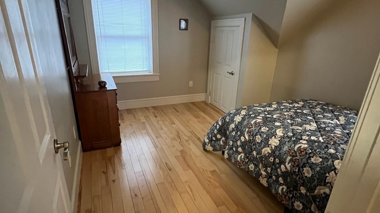 Photo of Bedroom in Burlington