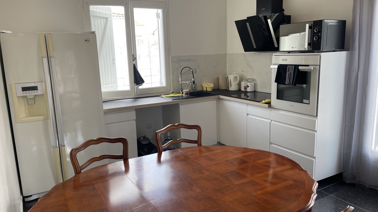 Photo of Kitchen in Medis