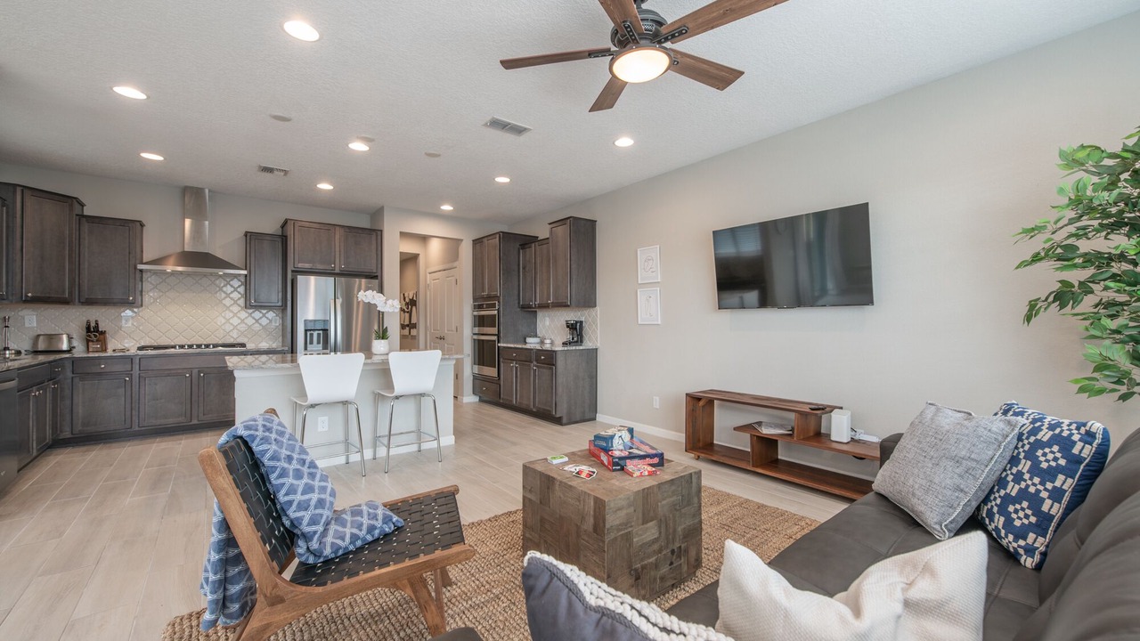 Photo of Livingroom in Taylor Ranch