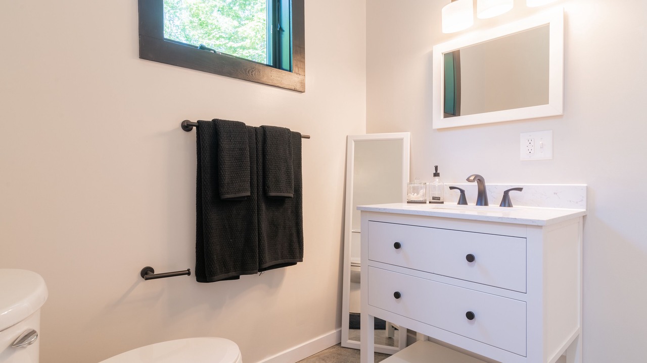 Photo of Bathroom in Meadows Of Dan