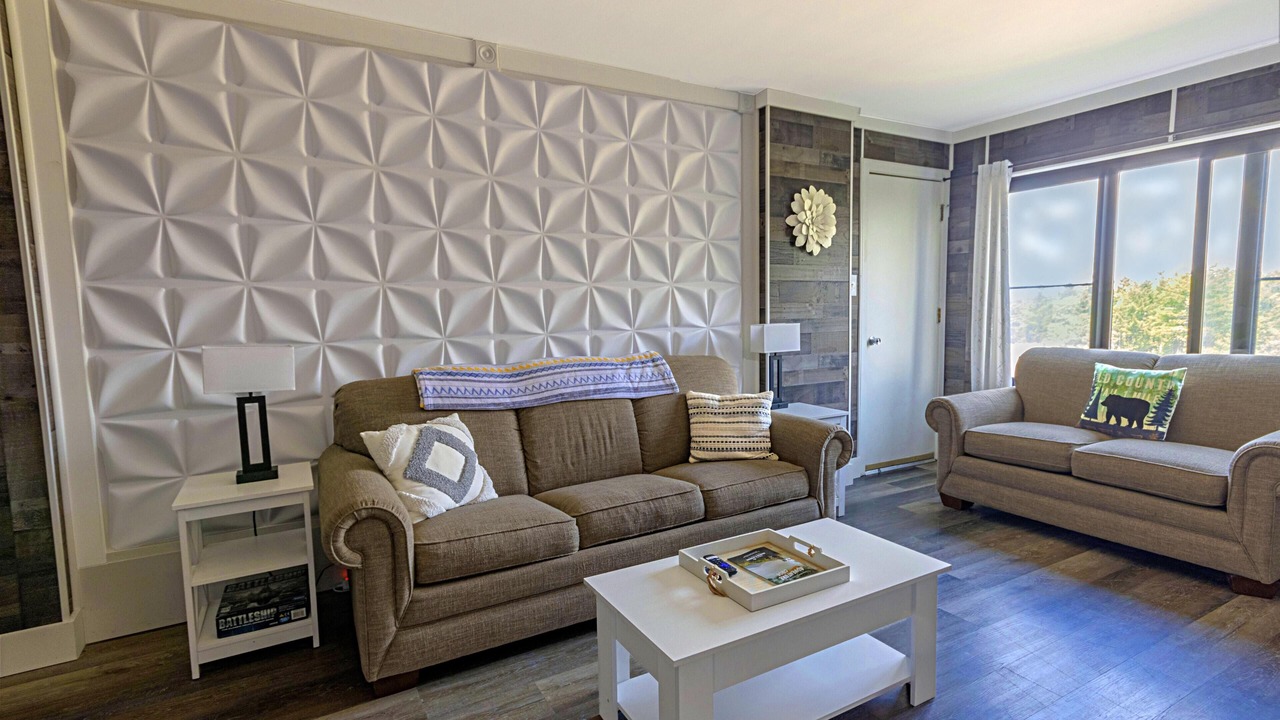 Photo of Livingroom in Snowshoe