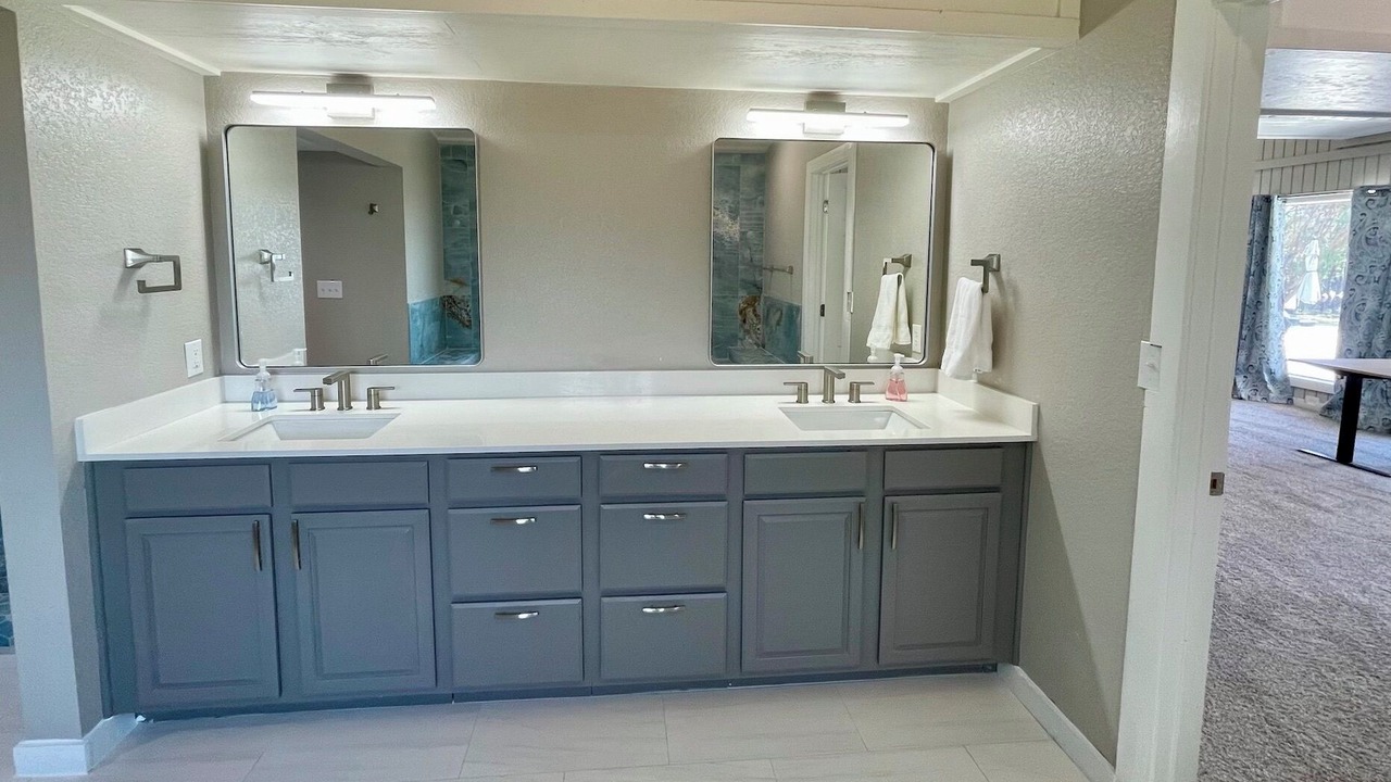 Photo of Bathroom in Pelican Bay