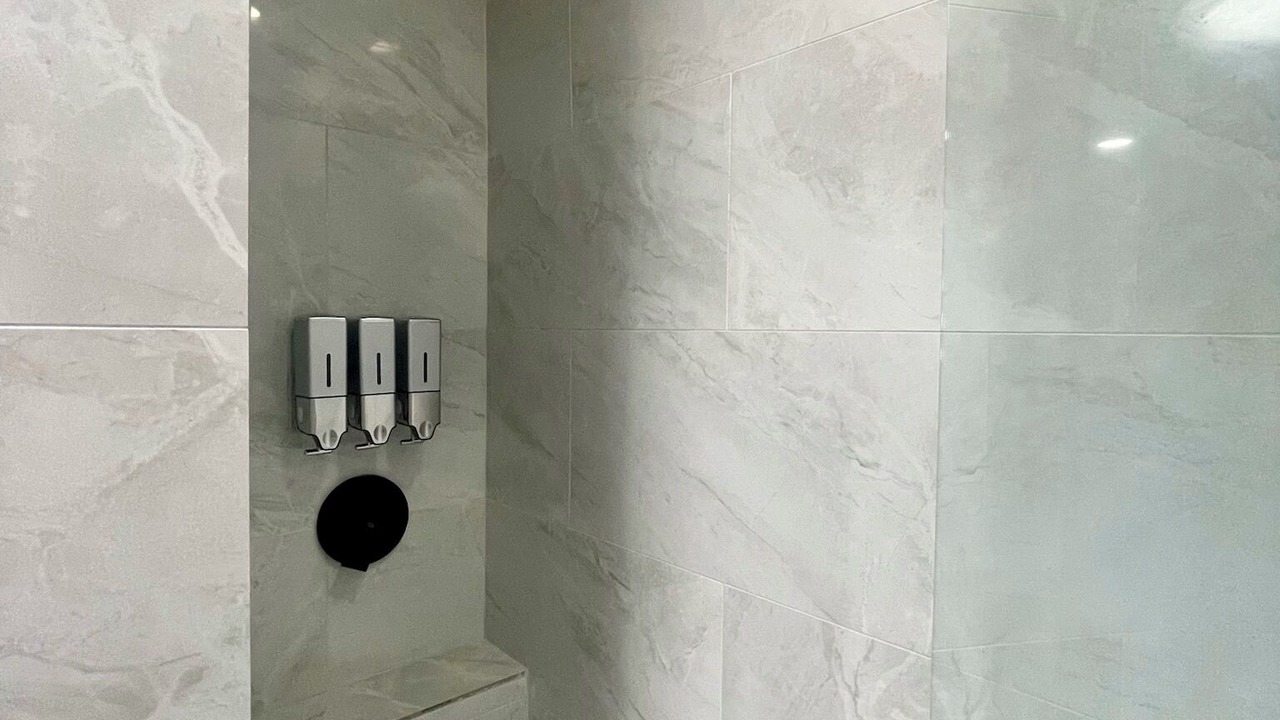 Photo of Bathroom in Pelican Bay