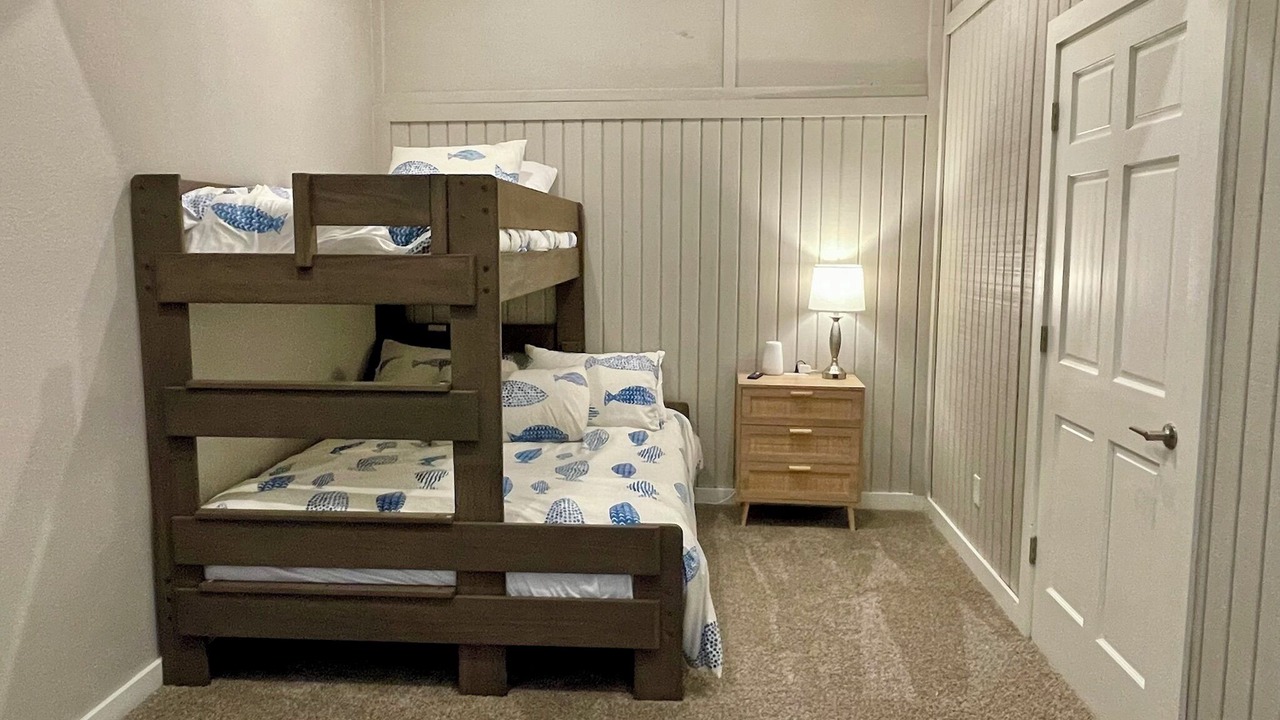 Photo of Bedroom in Pelican Bay