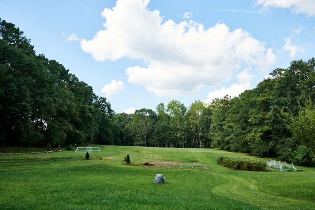 Photo of Others in Chattahoochee Hills