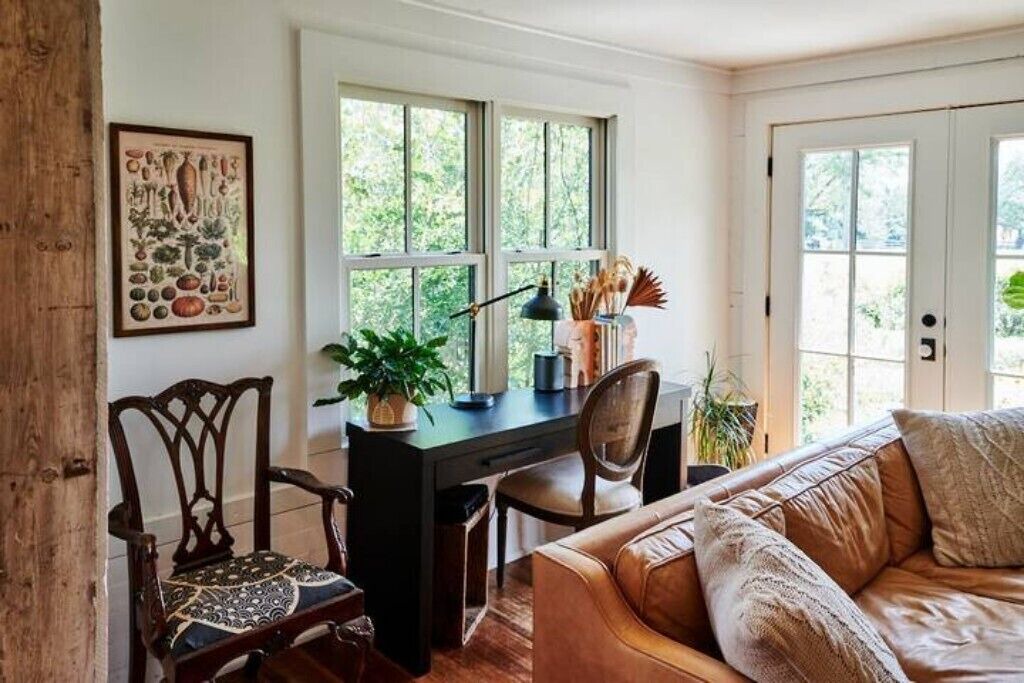 Photo of Livingroom in Chattahoochee Hills