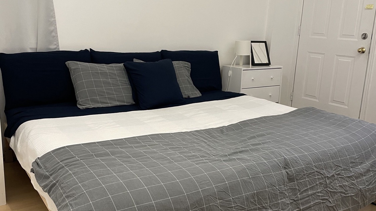 Photo of Bedroom in Beaconsfield Village