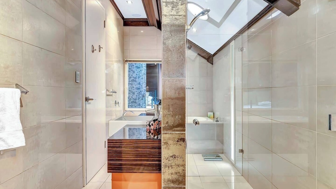 Photo of Others in Torrensville