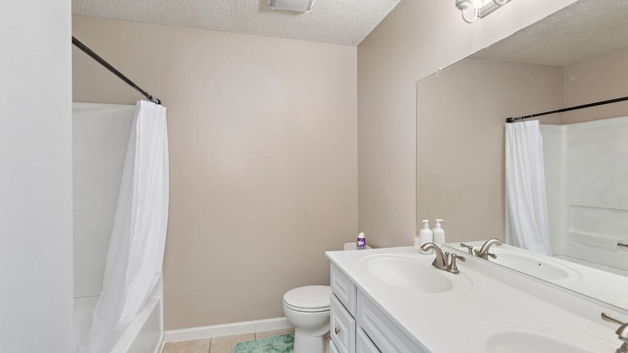 Photo of Bathroom in Lenexa