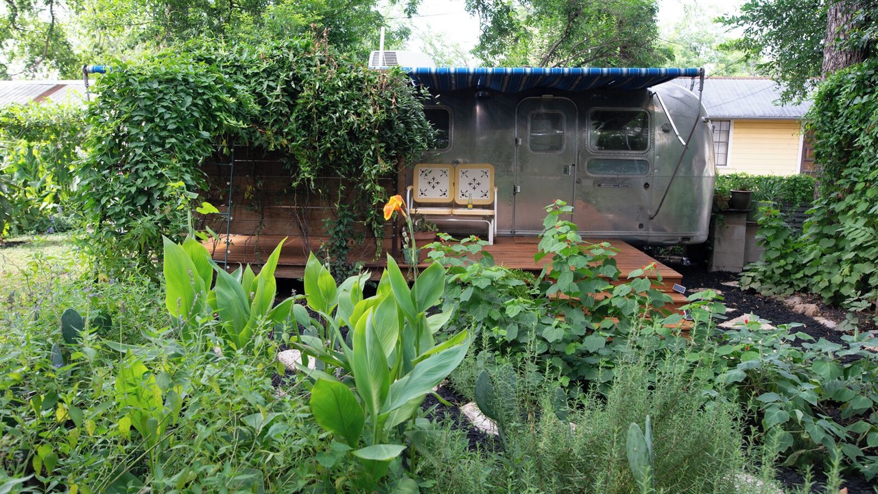Photo of Outdoor in Govalle