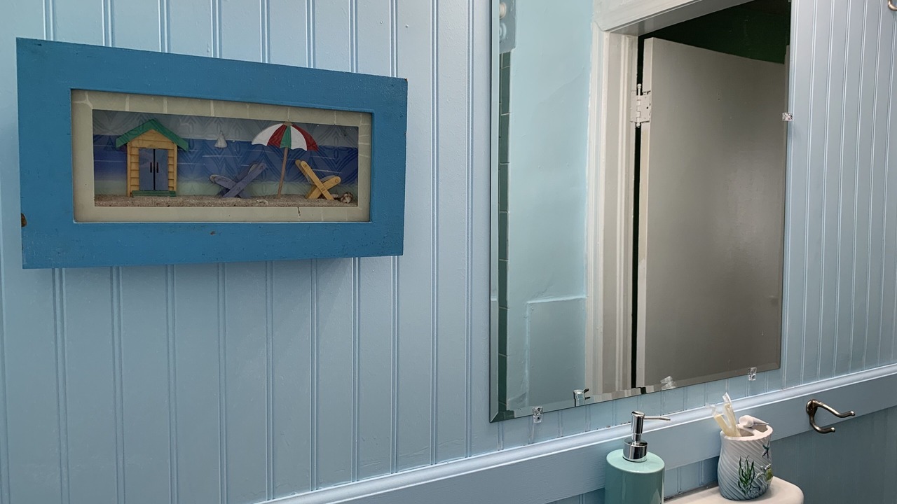 Photo of Others in Cottage Line