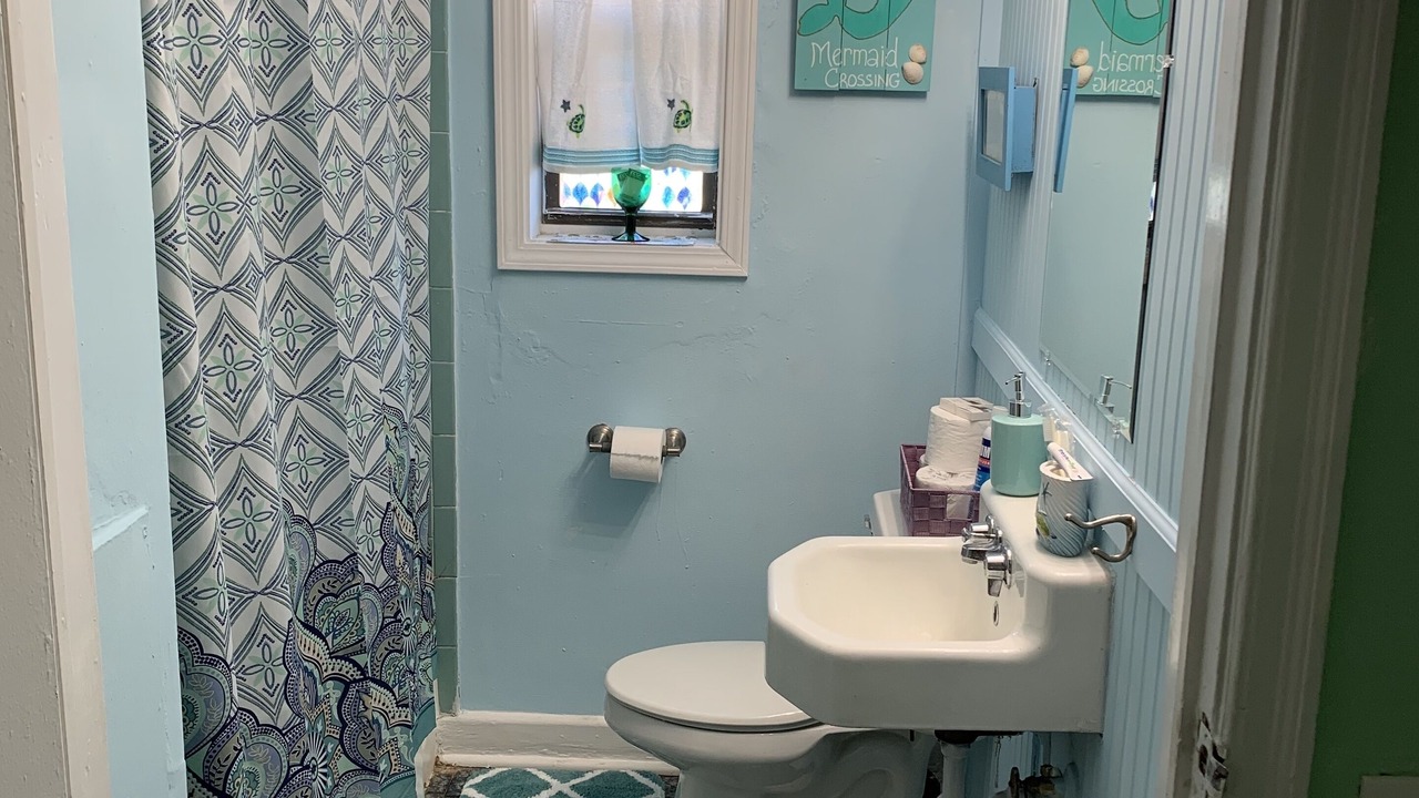 Photo of Bathroom in Cottage Line