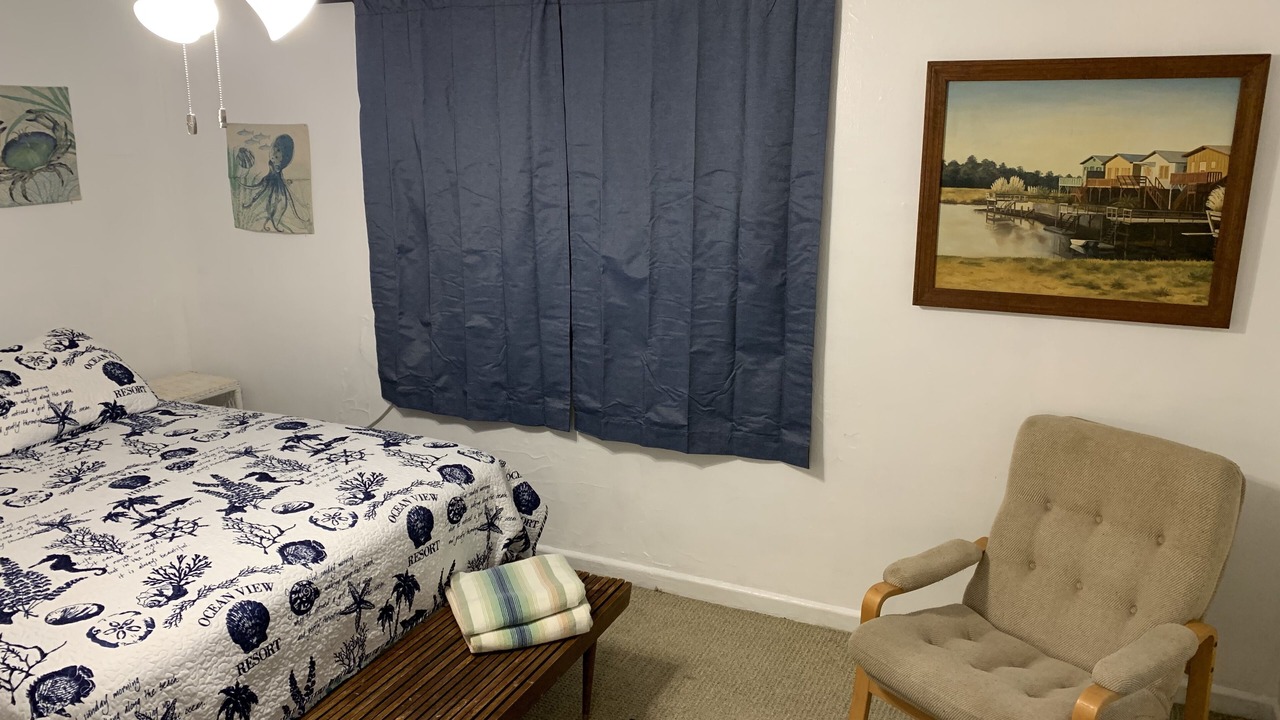 Photo of Others in Cottage Line