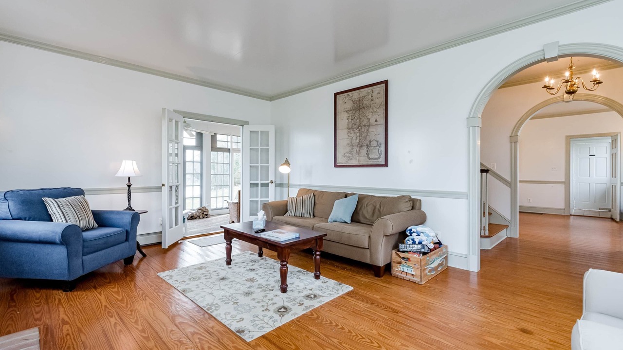 Photo of Livingroom in Unionville