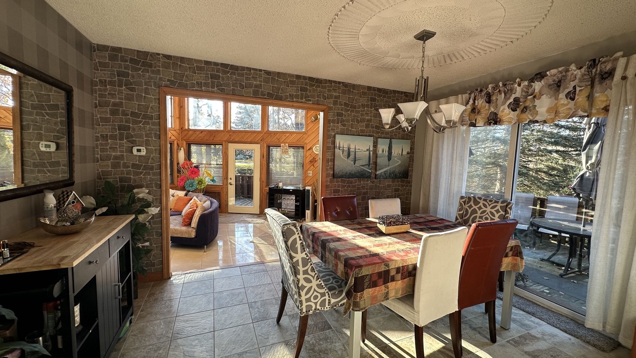 Photo of Livingroom in Youngstown