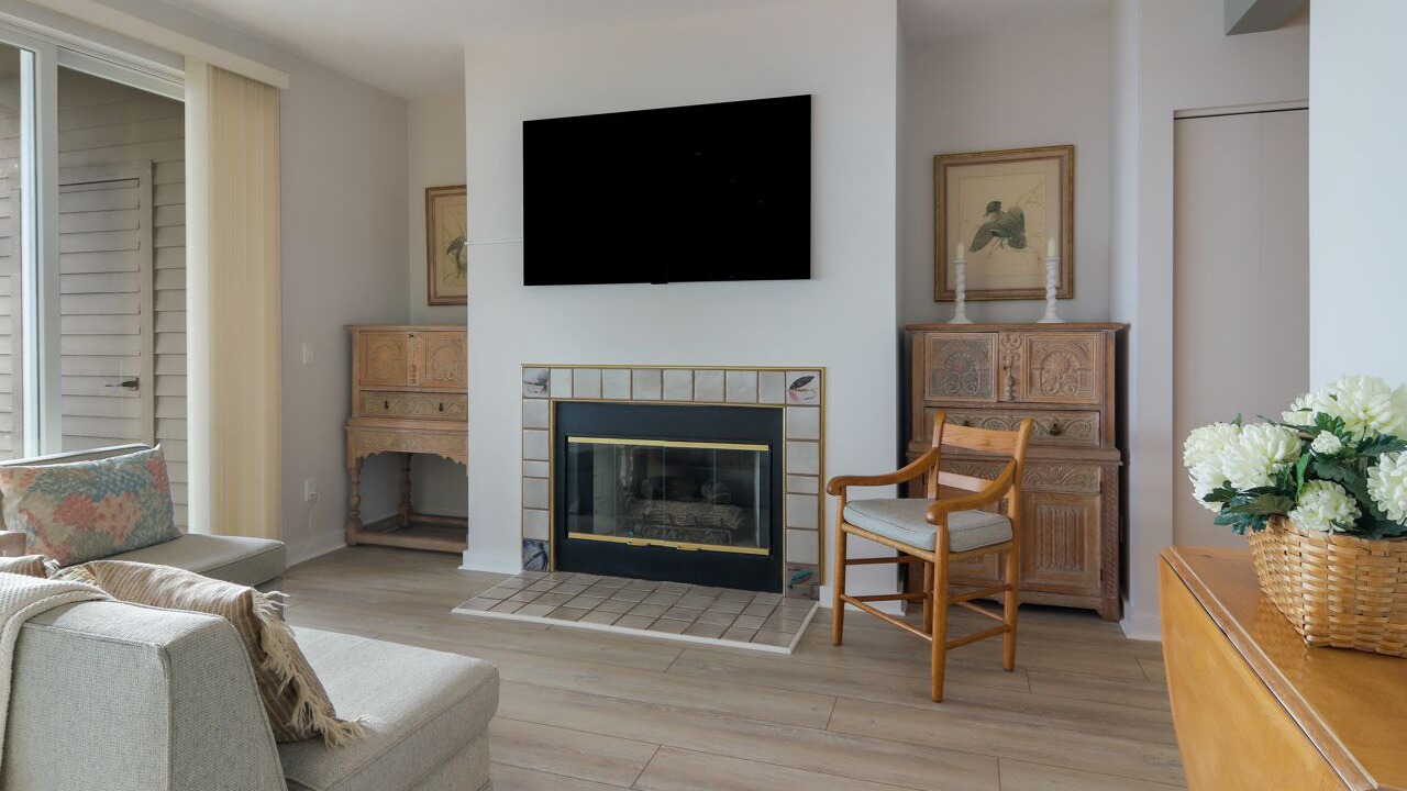 Photo of Livingroom in Suttons Bay