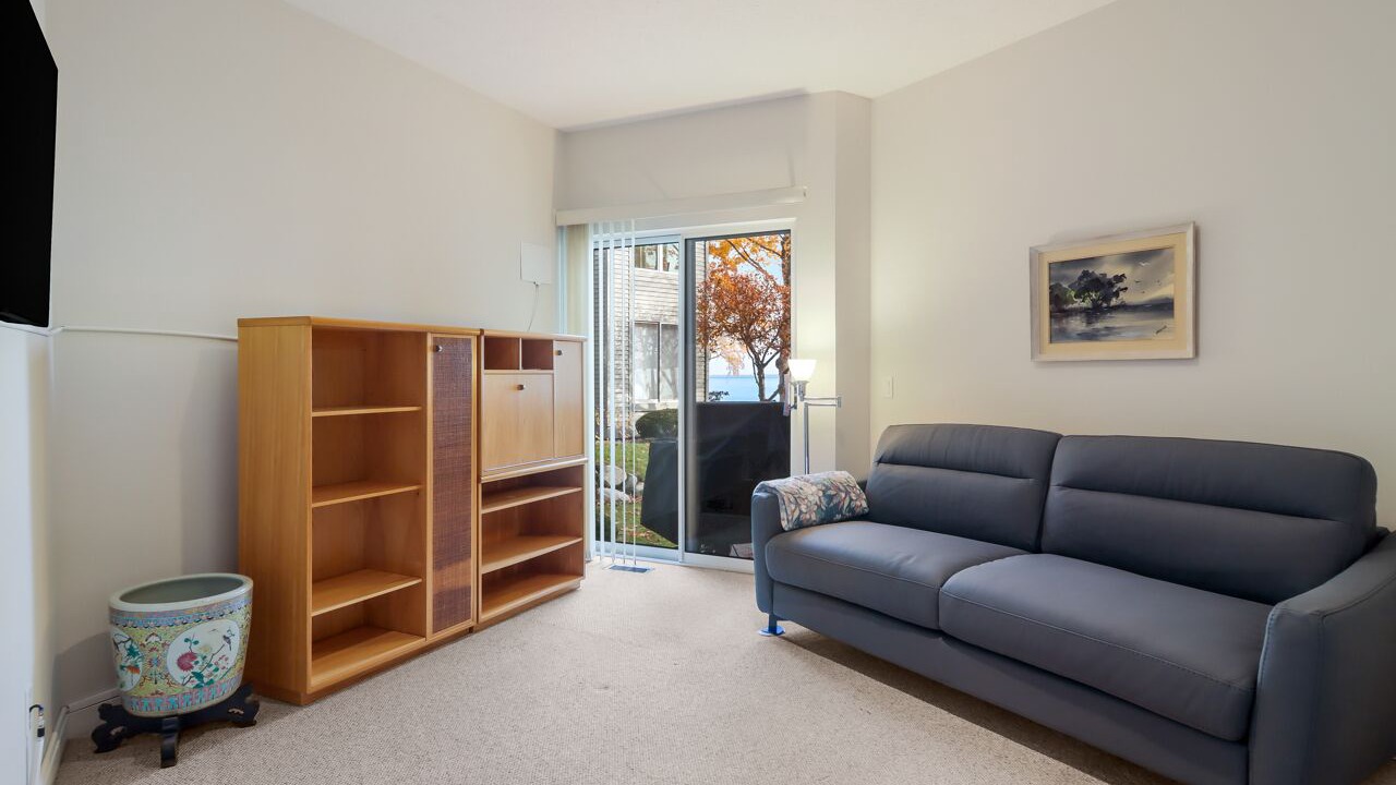 Photo of Livingroom in Suttons Bay